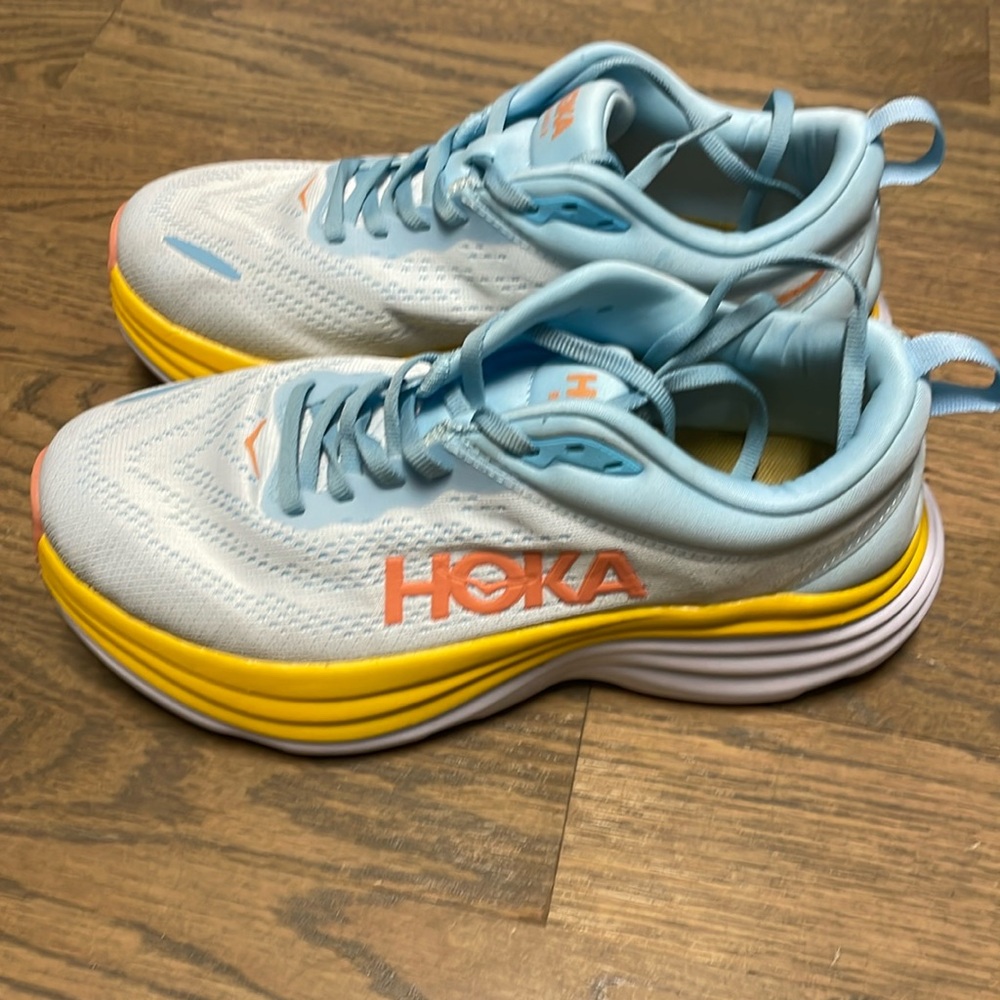 Hoka Bondi 8